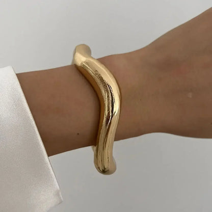 Wide Cuff Metal Bangle – Bold & Luxurious