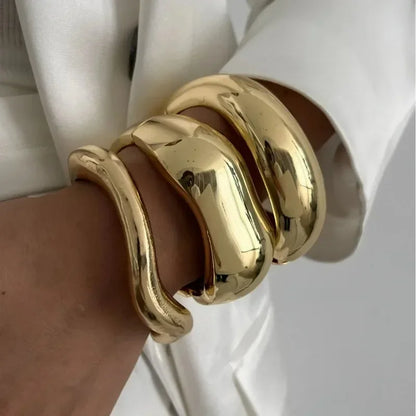 Wide Cuff Metal Bangle – Bold & Luxurious