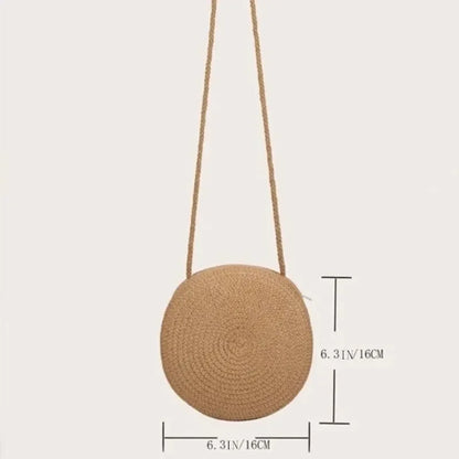 Minimalist Round Straw Crossbody Bag – Chic & Versatile